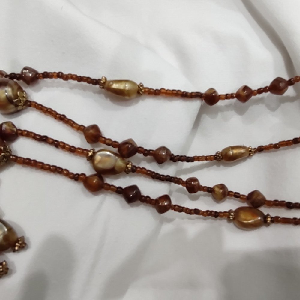 Vintage Brown, Gold and Amber Beaded Necklace and Earring Set - Picture 4 of 9